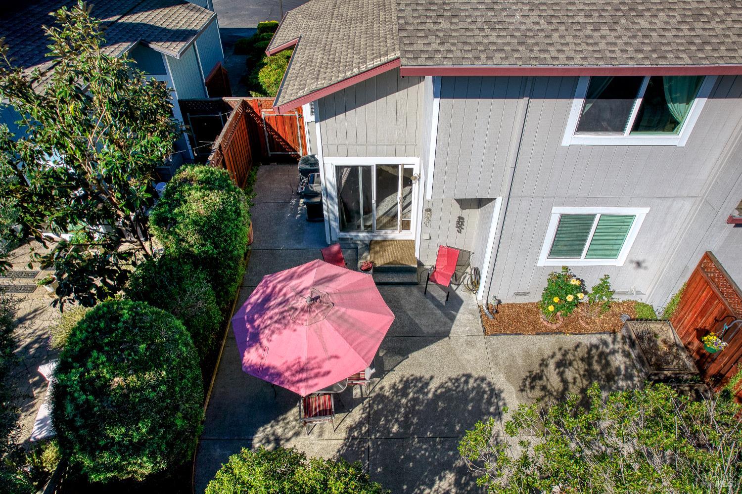 30 Regents Circle Rohnert Park, CA 94928 - Photo 37 of 43