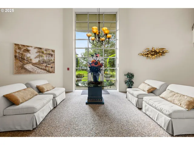 $299,000 | 15420 Northeast Knott Street, Unit 2, Portland, OR 97230