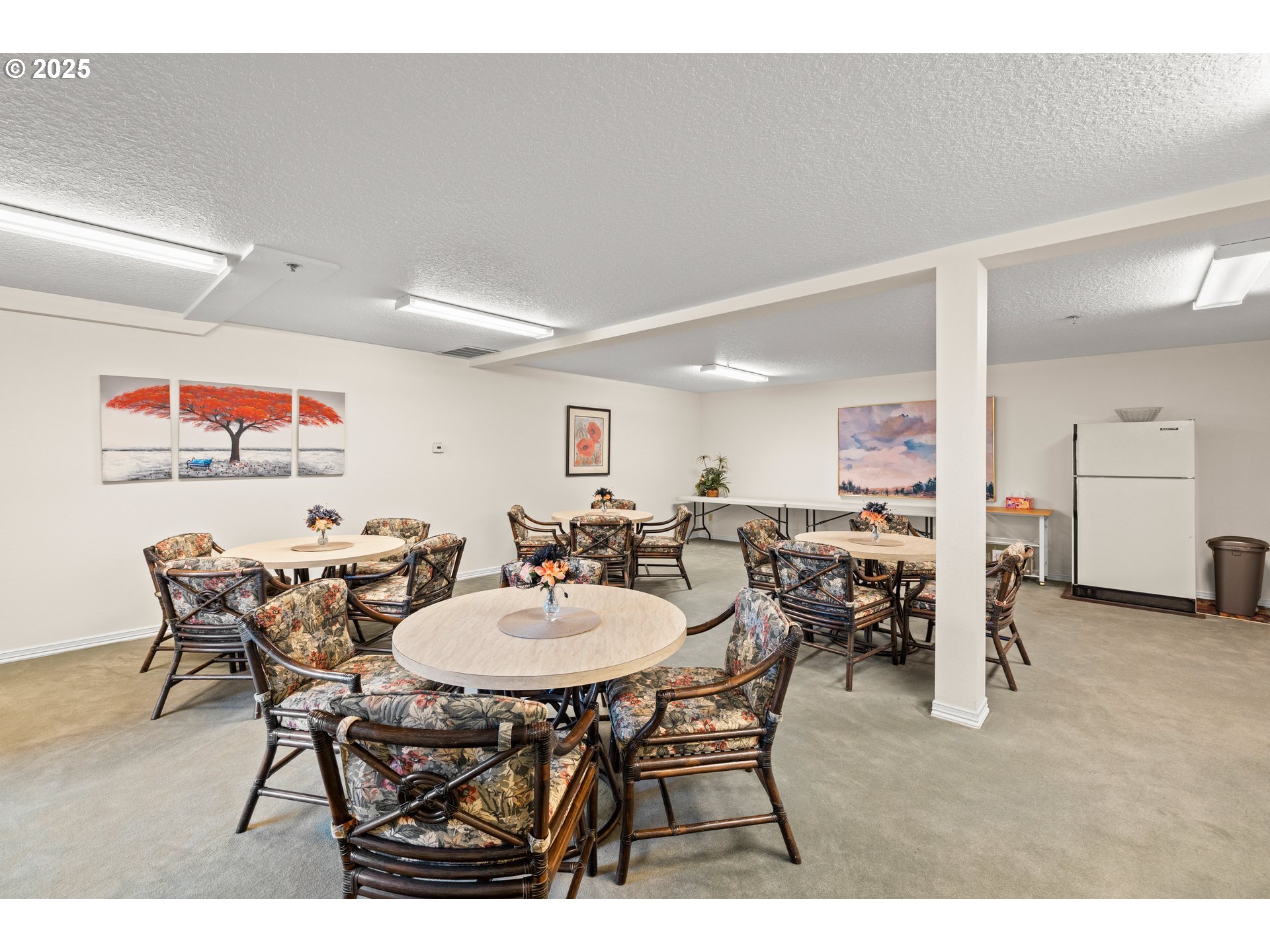 15420 Northeast Knott Street, Unit 2 Portland, OR 97230 - Photo 26 of 30 a view of a dining room with furniture