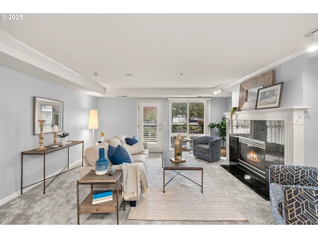 $299,000 | 15420 Northeast Knott Street, Unit 2, Portland, OR 97230