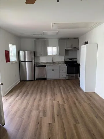 $1,100 | 1116 1/2 5th Street, Unit BACK, Gretna, LA 70053