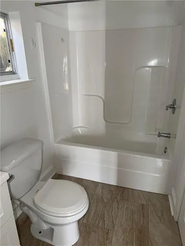 $1,100 | 1116 1/2 5th Street, Unit BACK, Gretna, LA 70053