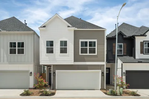 $329,900 | 5817 Highland Sun Lane, Houston, TX 77091
