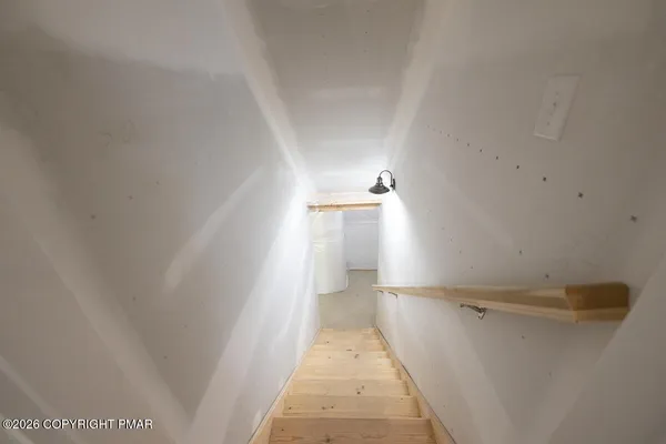 $379,000 | 8321 Utopia Lane, East Stroudsburg, PA 18302