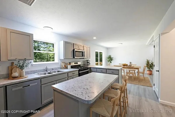 $379,000 | 8321 Utopia Lane, East Stroudsburg, PA 18302