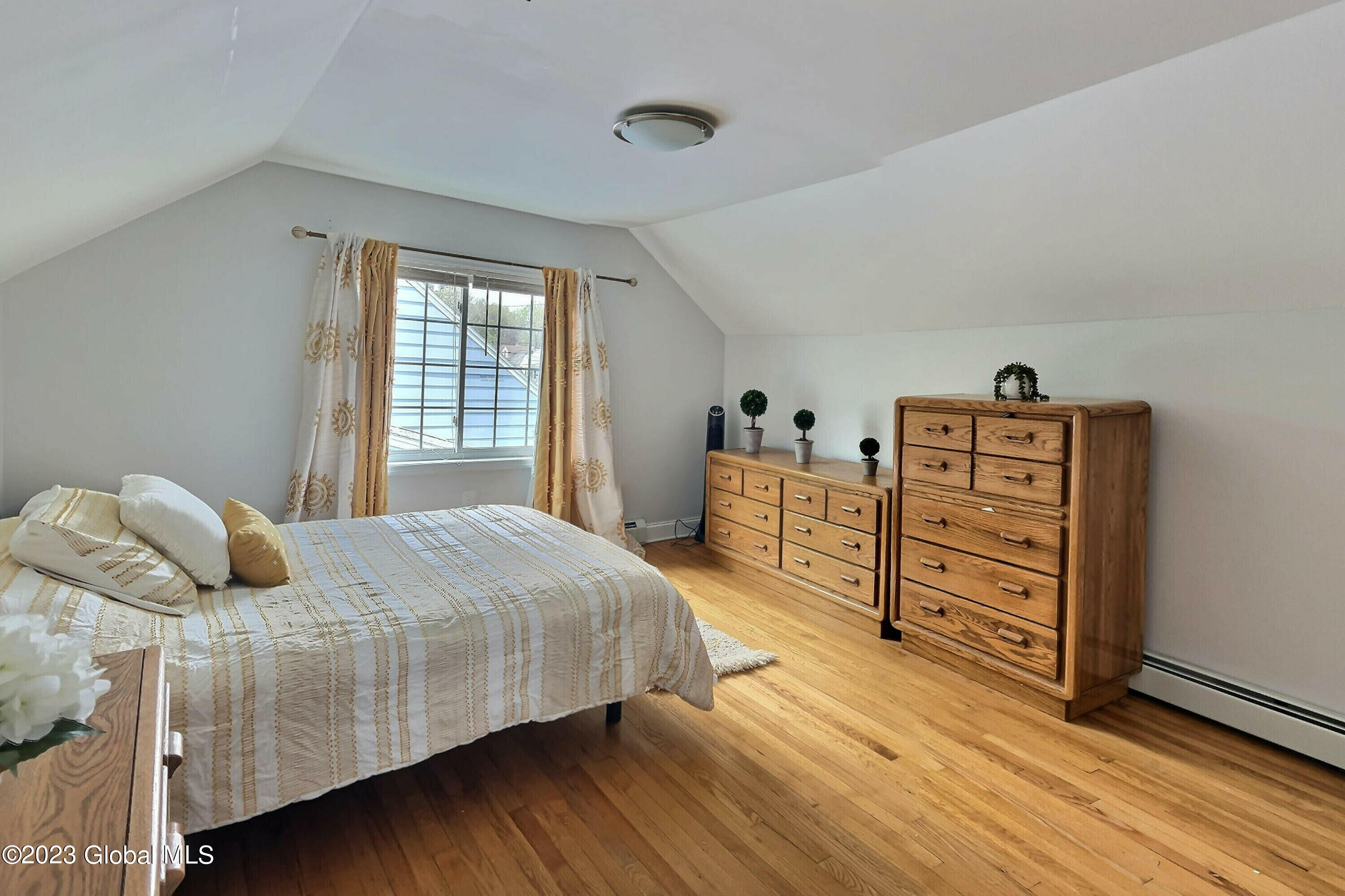 2045 Careleon Road Rotterdam, NY 12303 - Photo 21 of 40 exposio_128286138