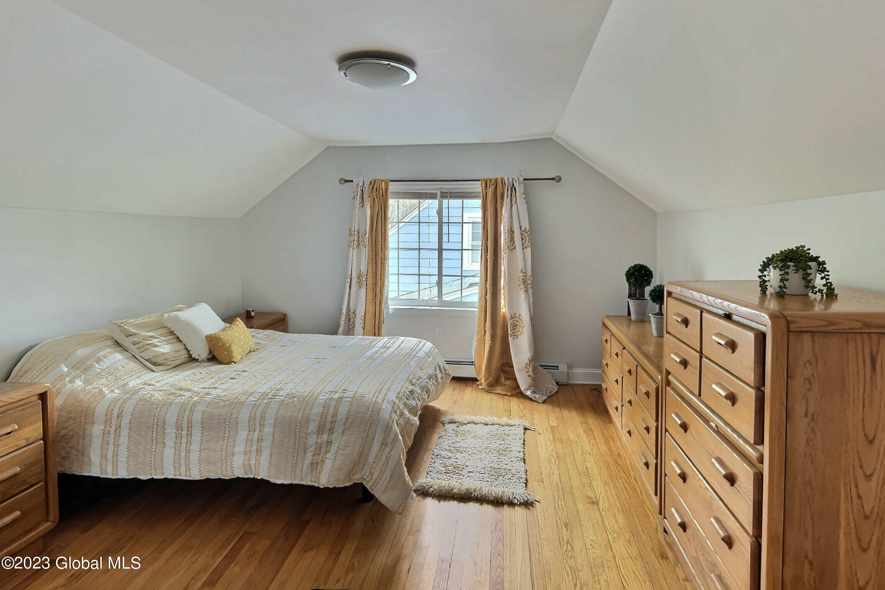 2045 Careleon Road Rotterdam, NY 12303 - Photo 23 of 40 exposio_128286148