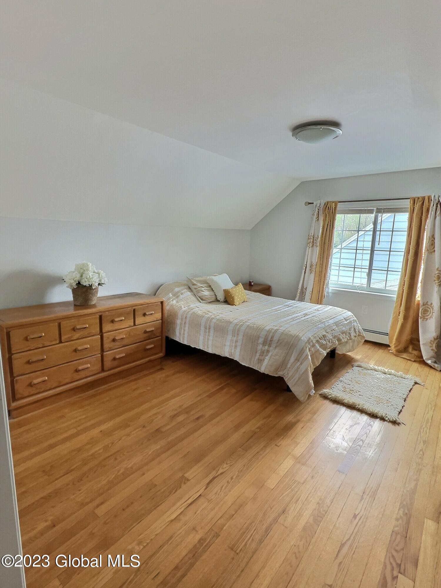 2045 Careleon Road Rotterdam, NY 12303 - Photo 24 of 40 exposio_128286149