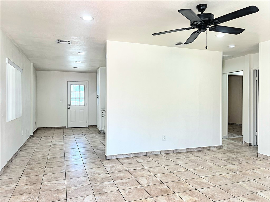 1143 Elizabeth Lake Road Palmdale, CA 93551 - Photo 15 of 67