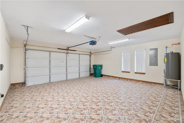 a view of a garage