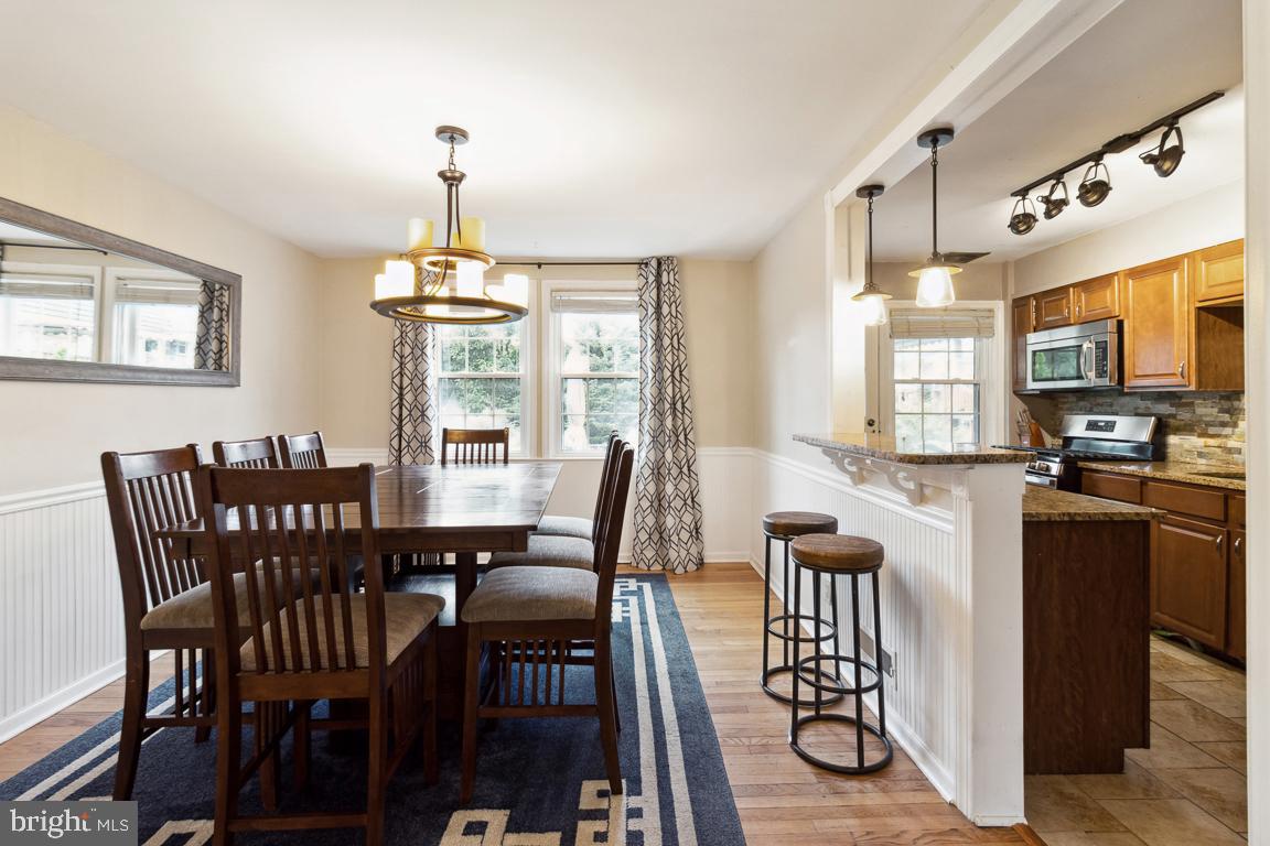 336 Whitfield Road Catonsville, MD 21228 - Photo 8 of 55