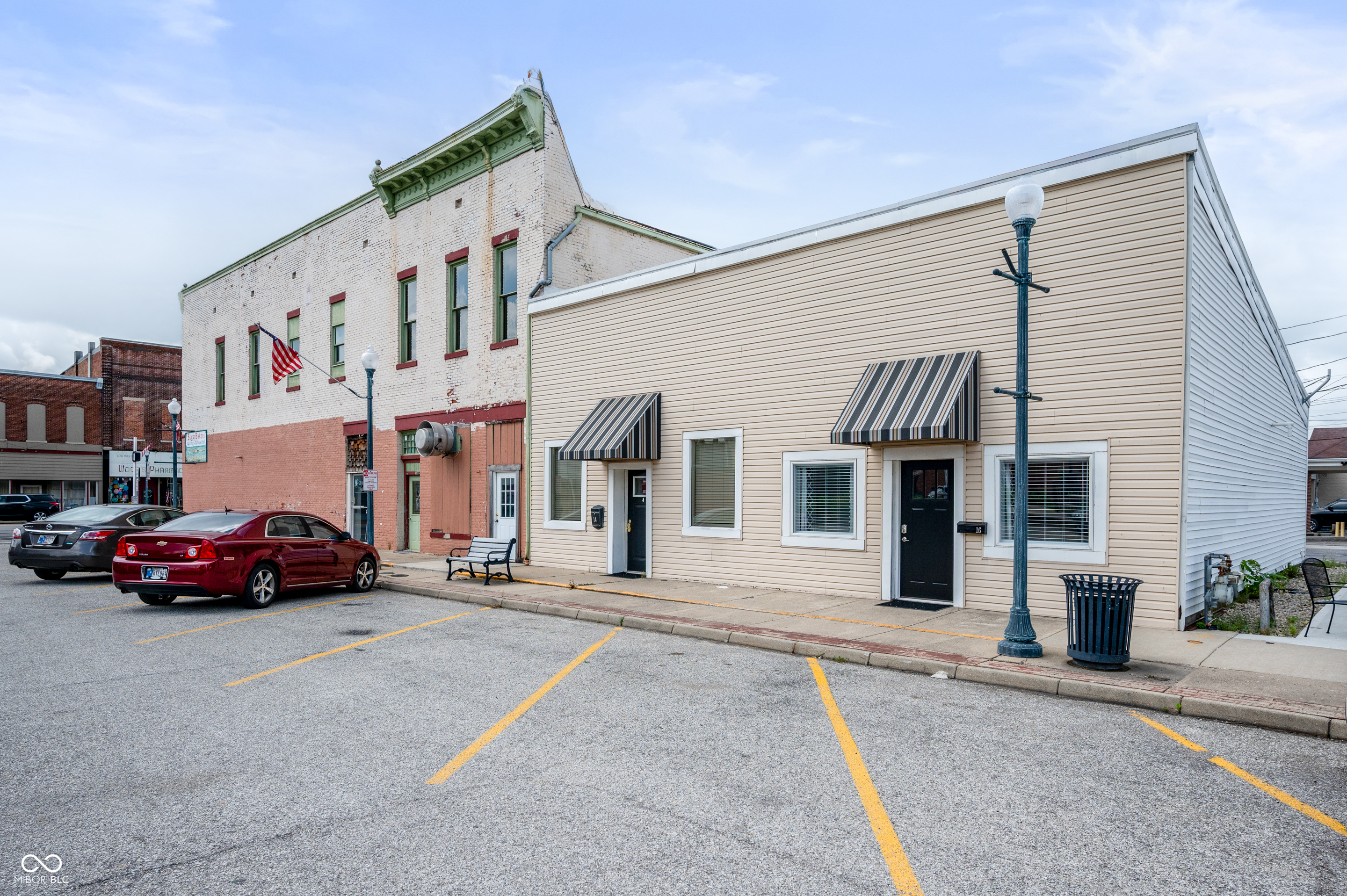 16 North Washington St  