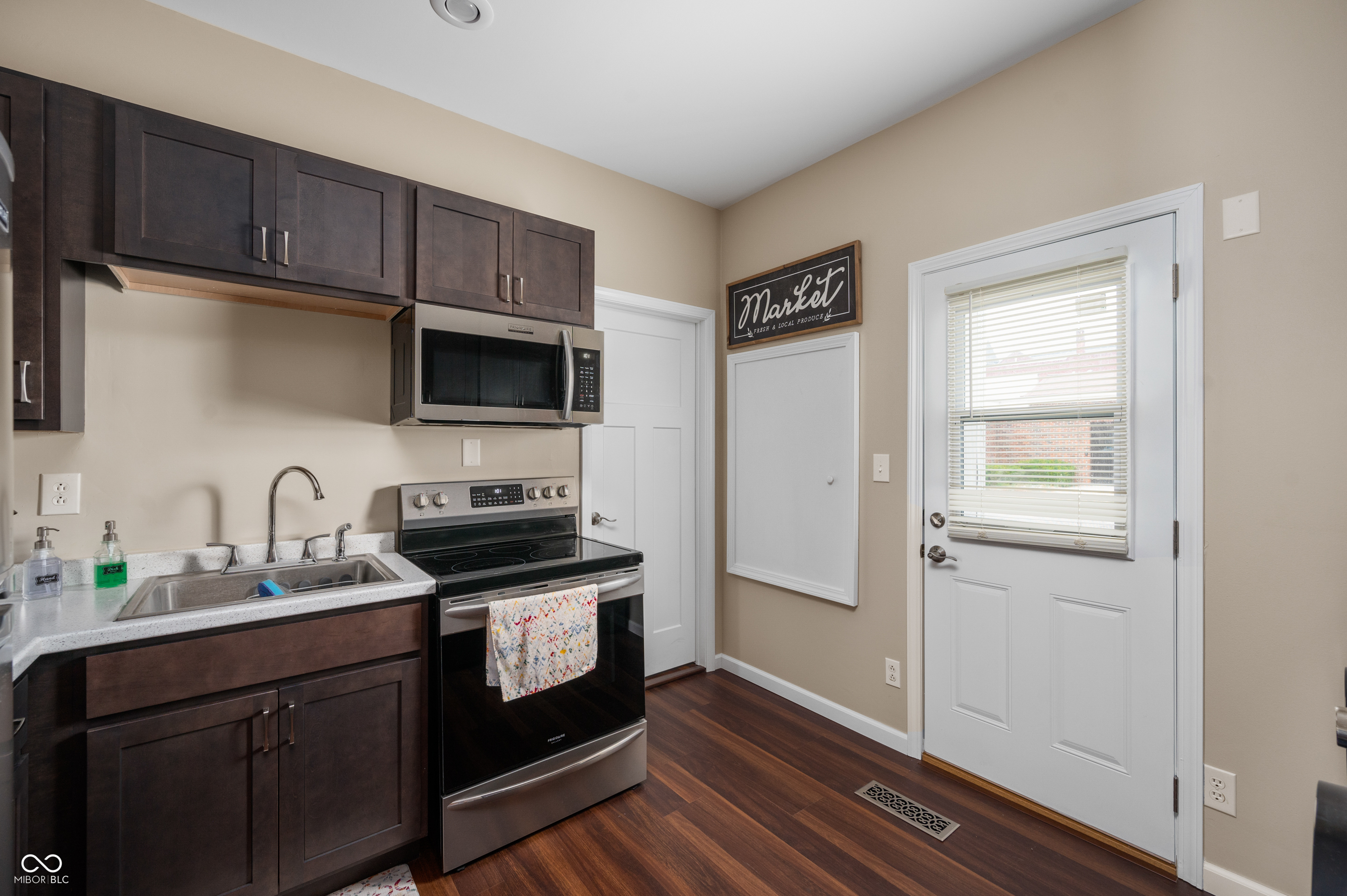 16 North Washington Street Knightstown, IN 46148 - Photo 10 of 33