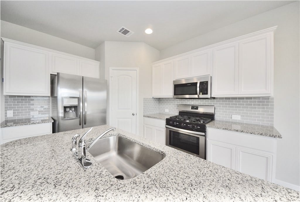 1513 Fort Dessau Road Pflugerville, TX 78660 - Photo 10 of 31