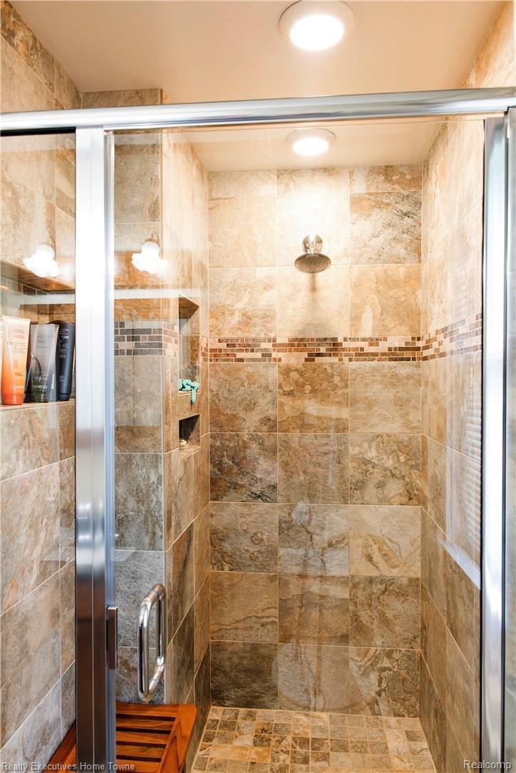 4725 Brott Road North Street, MI 48049 - Photo 29 of 37 Becky Ludy-4725 Brott-0028.jpg