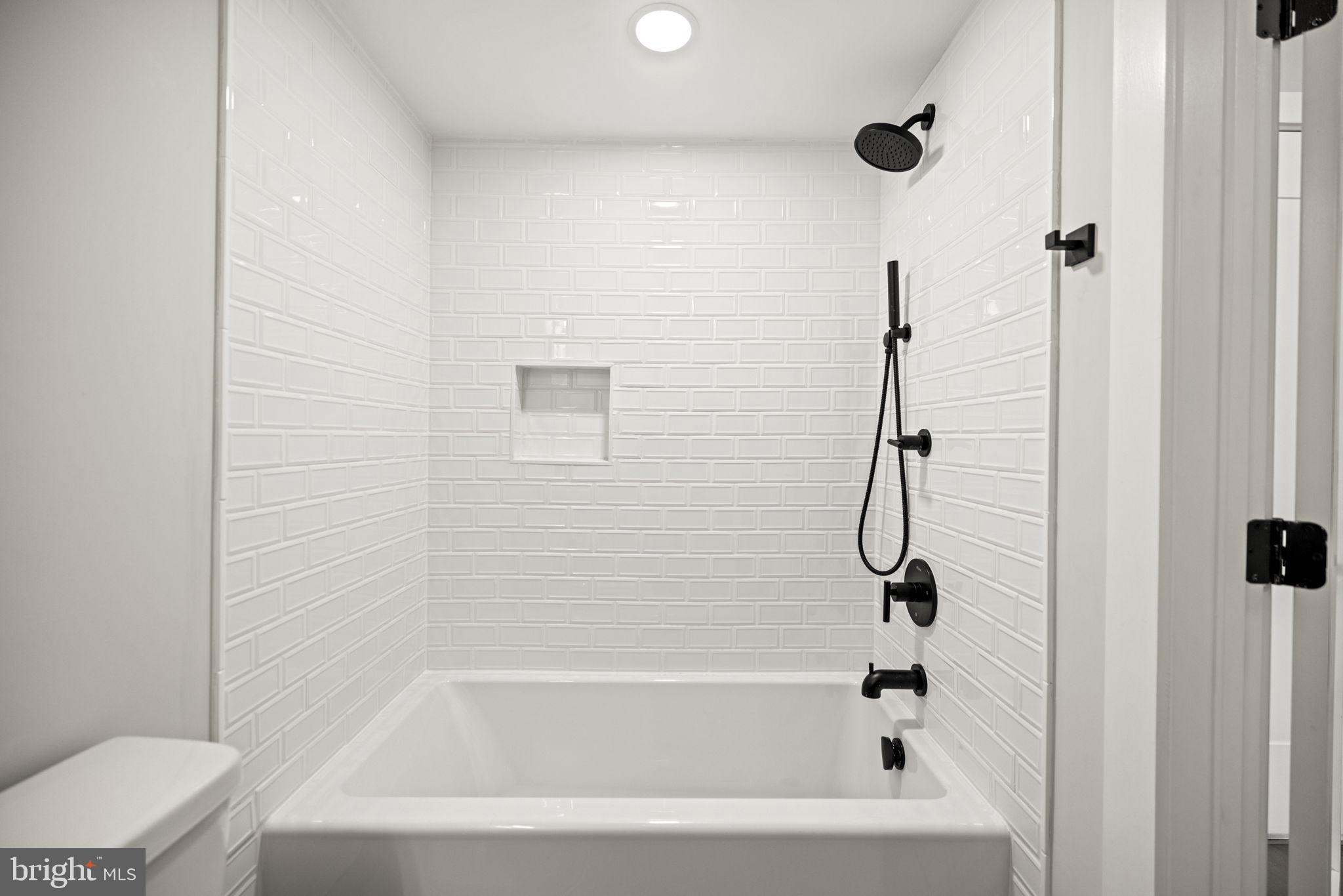 919 12th Street Northeast, Unit 105 Washington, DC 20002 - Photo 16 of 18