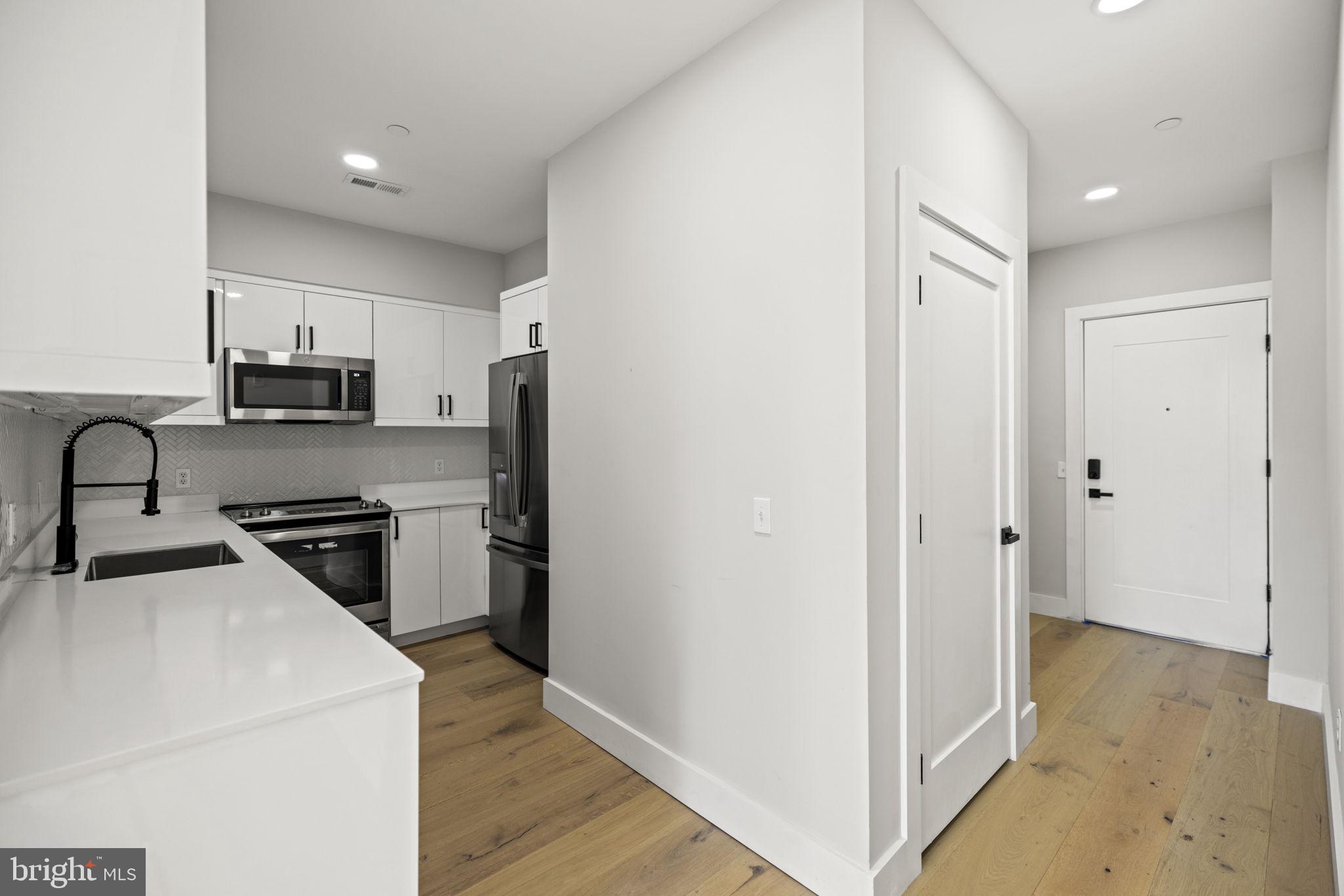 919 12th Street Northeast, Unit 105 Washington, DC 20002 - Photo 3 of 18