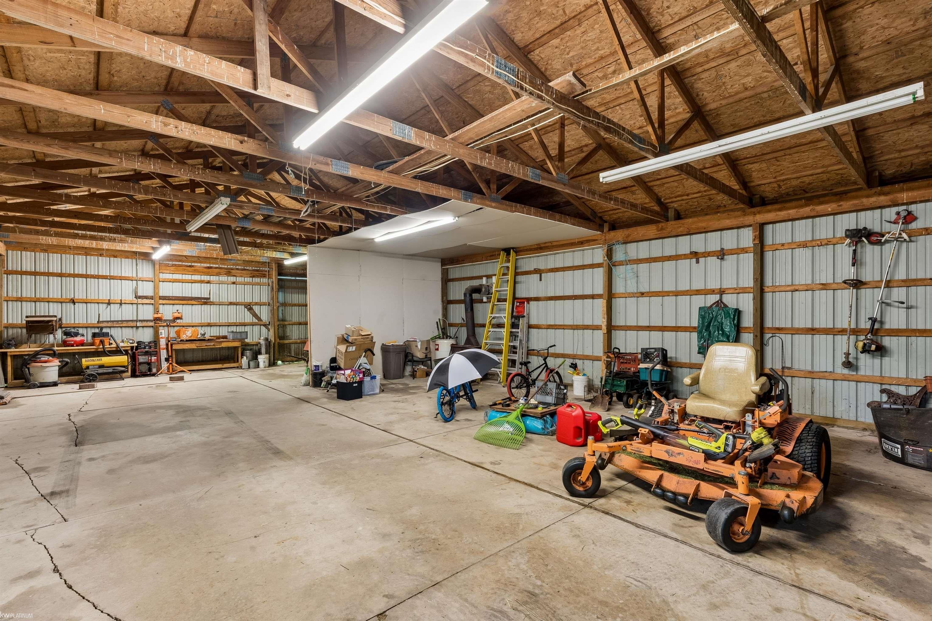 10980 Gilbert Road Memphis, MI 48041 - Photo 5 of 29 Gallery Image 5