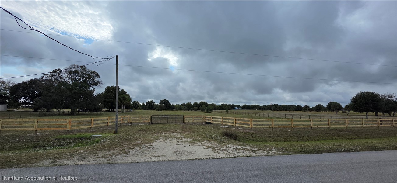 7286 Southwest 9th Street Okeechobee, FL 34974 - Photo 1 of 2 a view of a lake