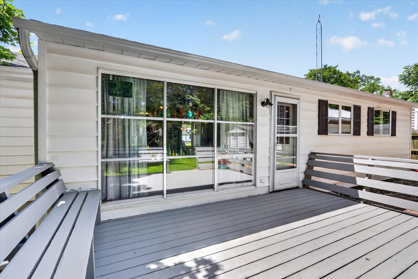 1204 West Violet Street Freeport, IL 61032 - Photo 33 of 36 a view of a roof deck