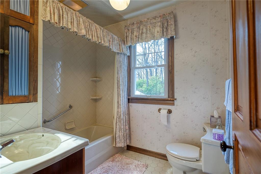 517 Callery Road Cranberry Township, PA 16066 - Photo 14 of 25 Gallery Image 14