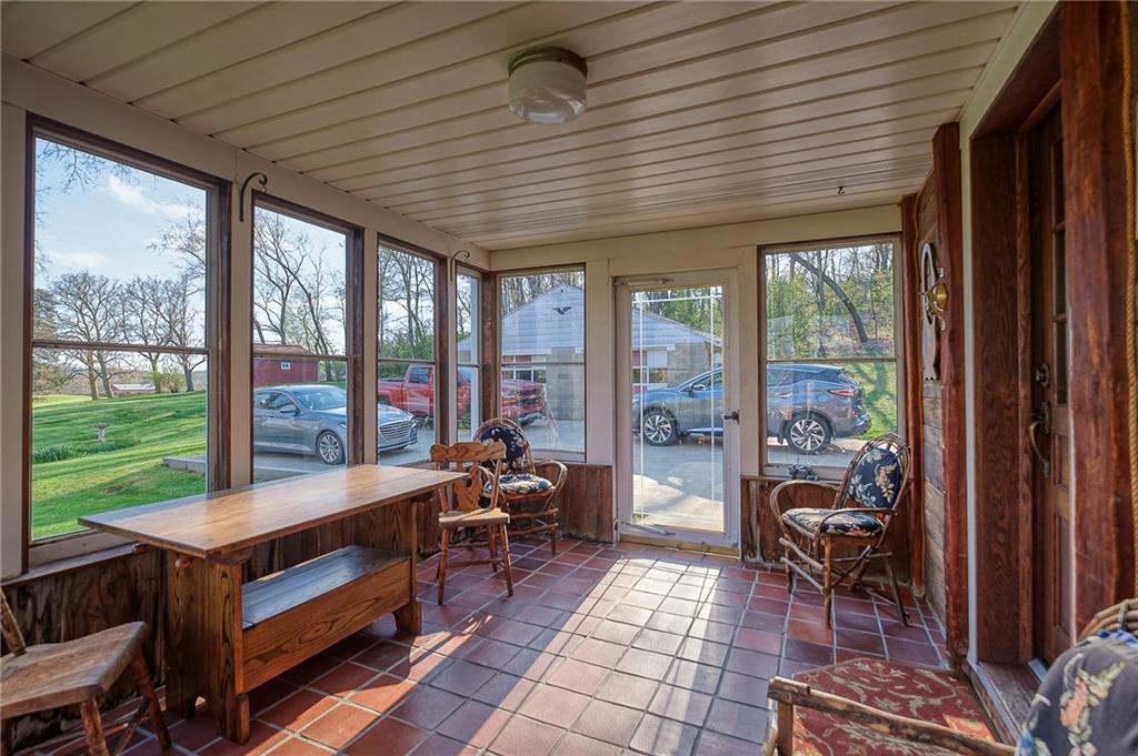 517 Callery Road Cranberry Township, PA 16066 - Photo 6 of 25 Gallery Image 6