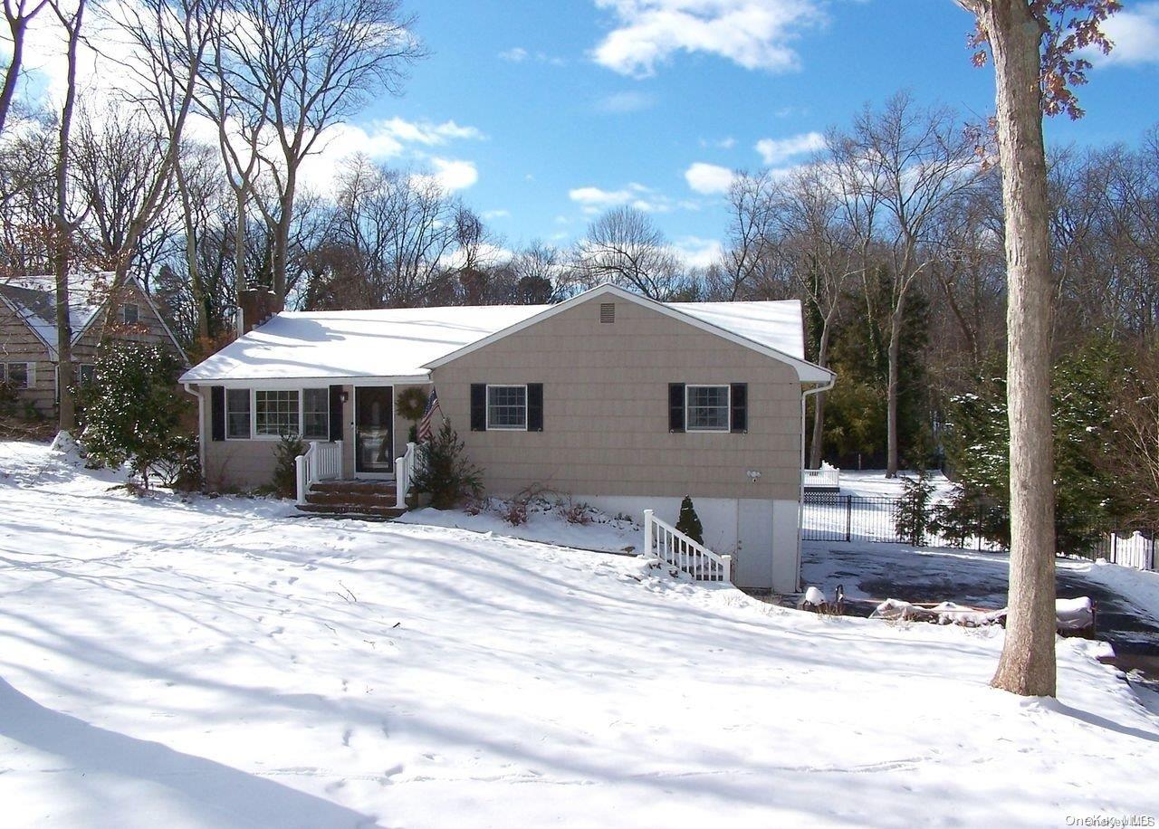 50 Mud Road Setauket, NY 11733 - Photo 1 of 1 Gallery Image 1