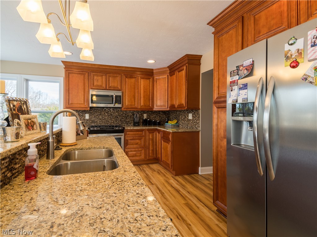 39 West Caston Road New Franklin, OH 44319 - Photo 16 of 34 Gallery Image 16