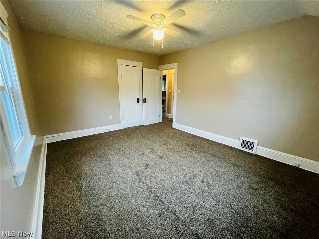 4395 Elmwood Road Cleveland, OH 44121 - Photo 18 of 26
