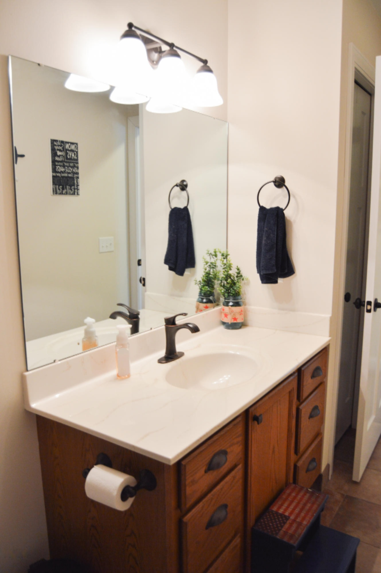 170 10 Mile Road Northwest Sparta, MI 49345 - Photo 19 of 43 bathroom