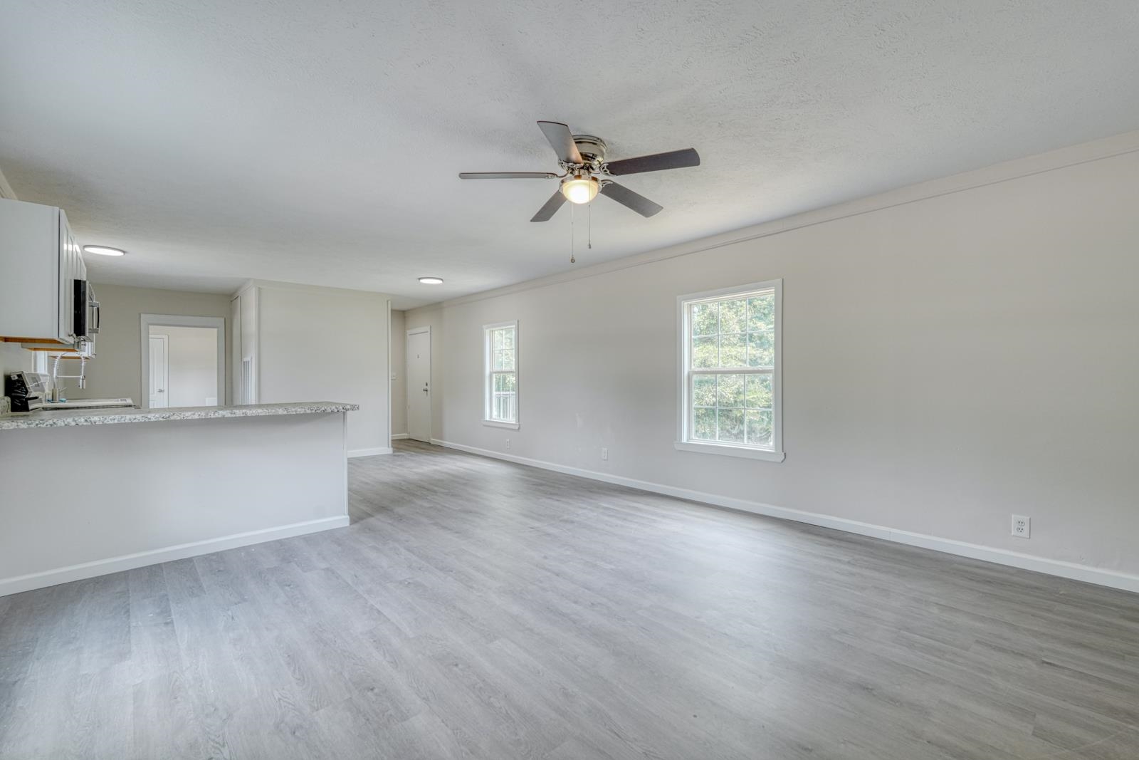 4065 Glenn Springs Road Pauline, SC 29374 - Photo 3 of 25 Gallery Image 3