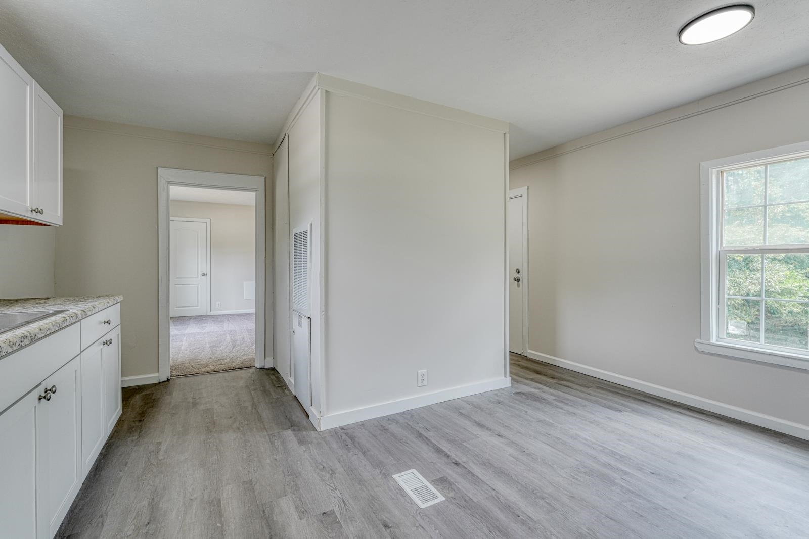 4065 Glenn Springs Road Pauline, SC 29374 - Photo 8 of 25 Gallery Image 8