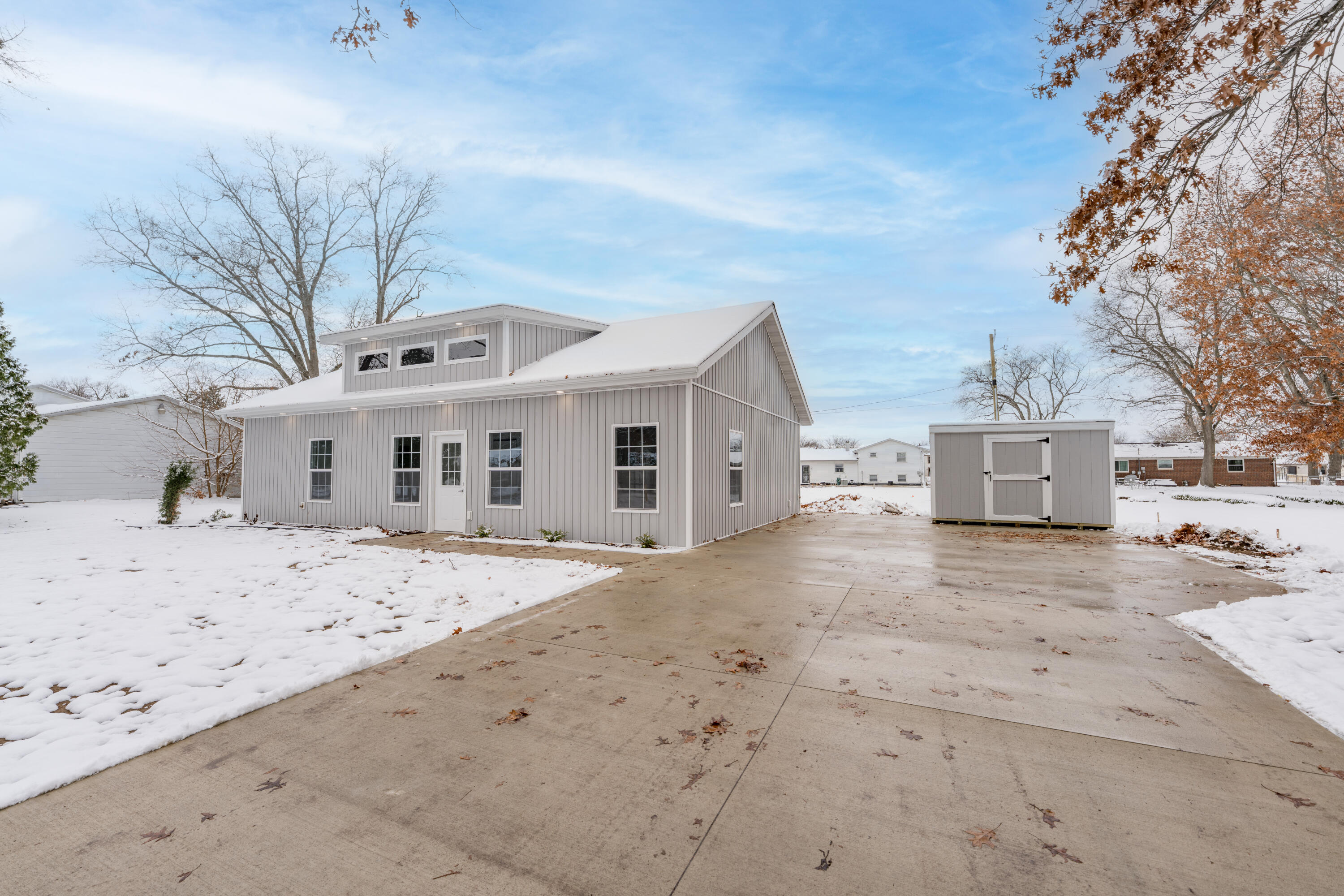 129 Middle Street Three Rivers, MI 49093 - Photo 1 of 15 DSC00308-Edit