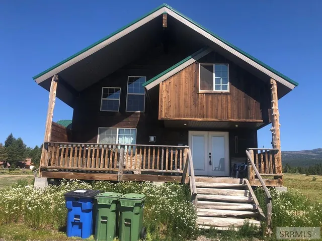 $899,000 | 4016 Aiden Court, Island Park, ID 83429