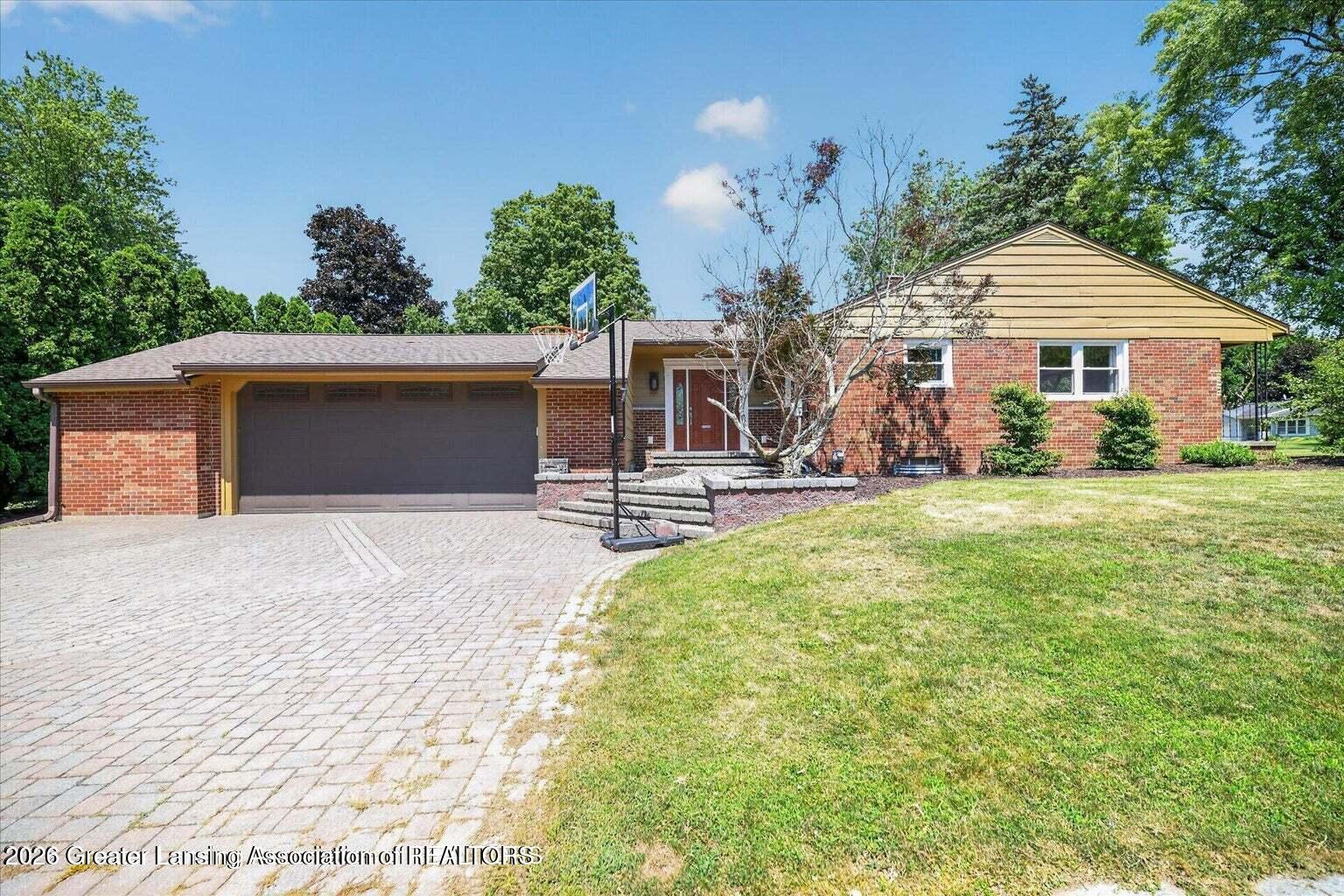 876 Riverside Drive Portland, MI 48875 - Photo 2 of 60 20260716172207321449000000-o