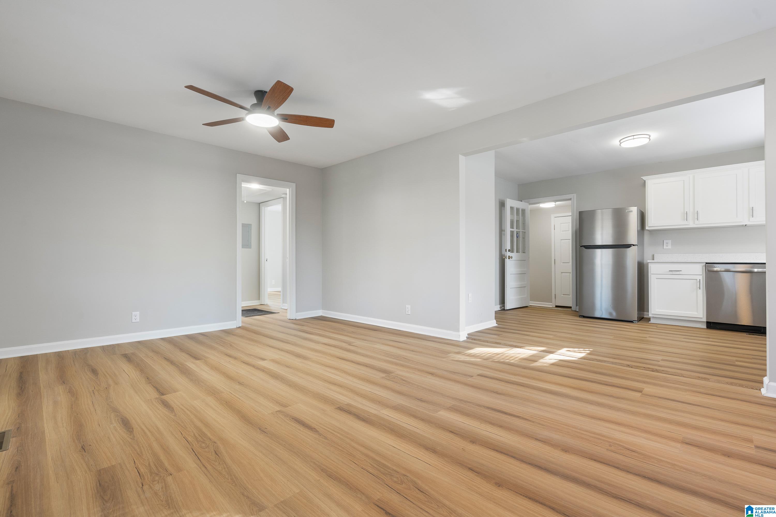 1345 Mims Street Southwest Birmingham, AL 35211 - Photo 6 of 25