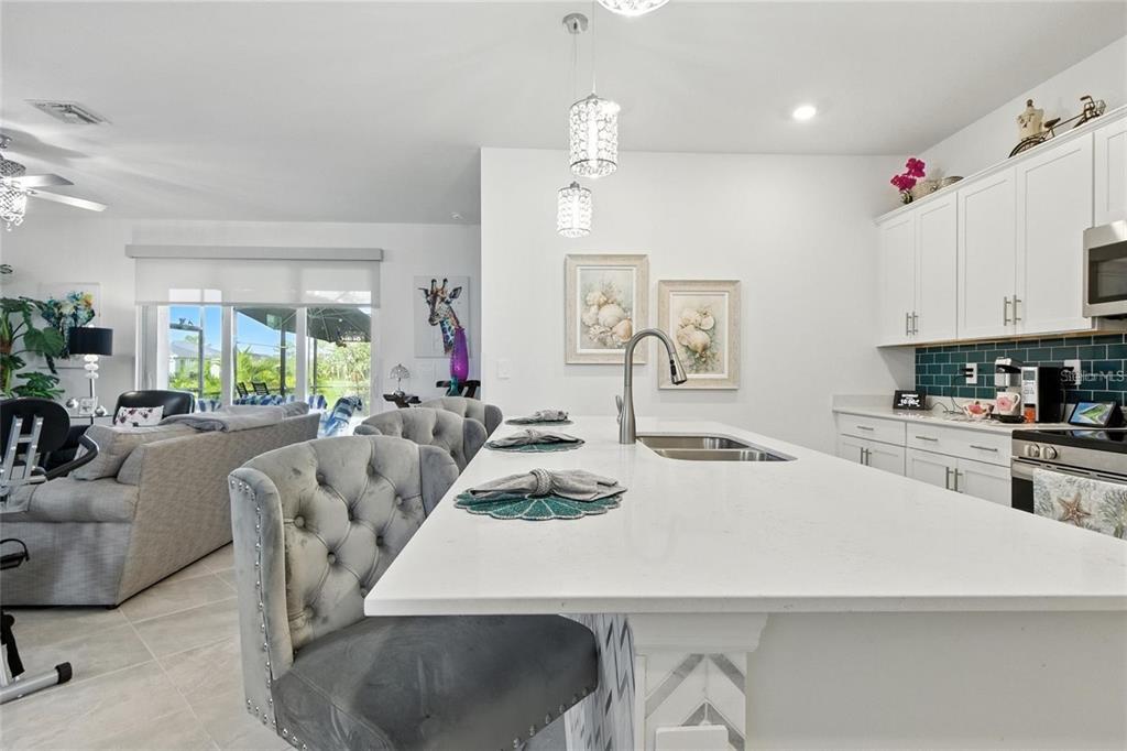 19085 Cabernet Court Venice, FL 34293 - Photo 14 of 53