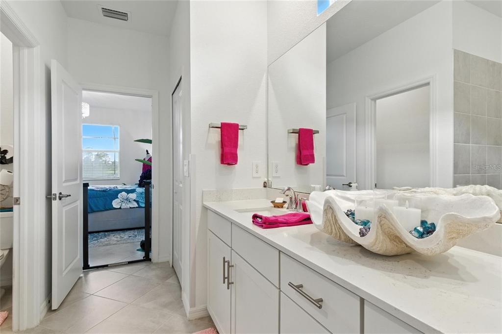 19085 Cabernet Court Venice, FL 34293 - Photo 23 of 53
