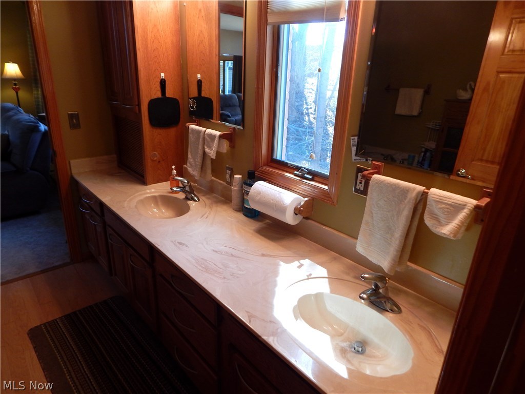 2249 Ridgewood Road Medina, OH 44256 - Photo 10 of 35 Gallery Image 10