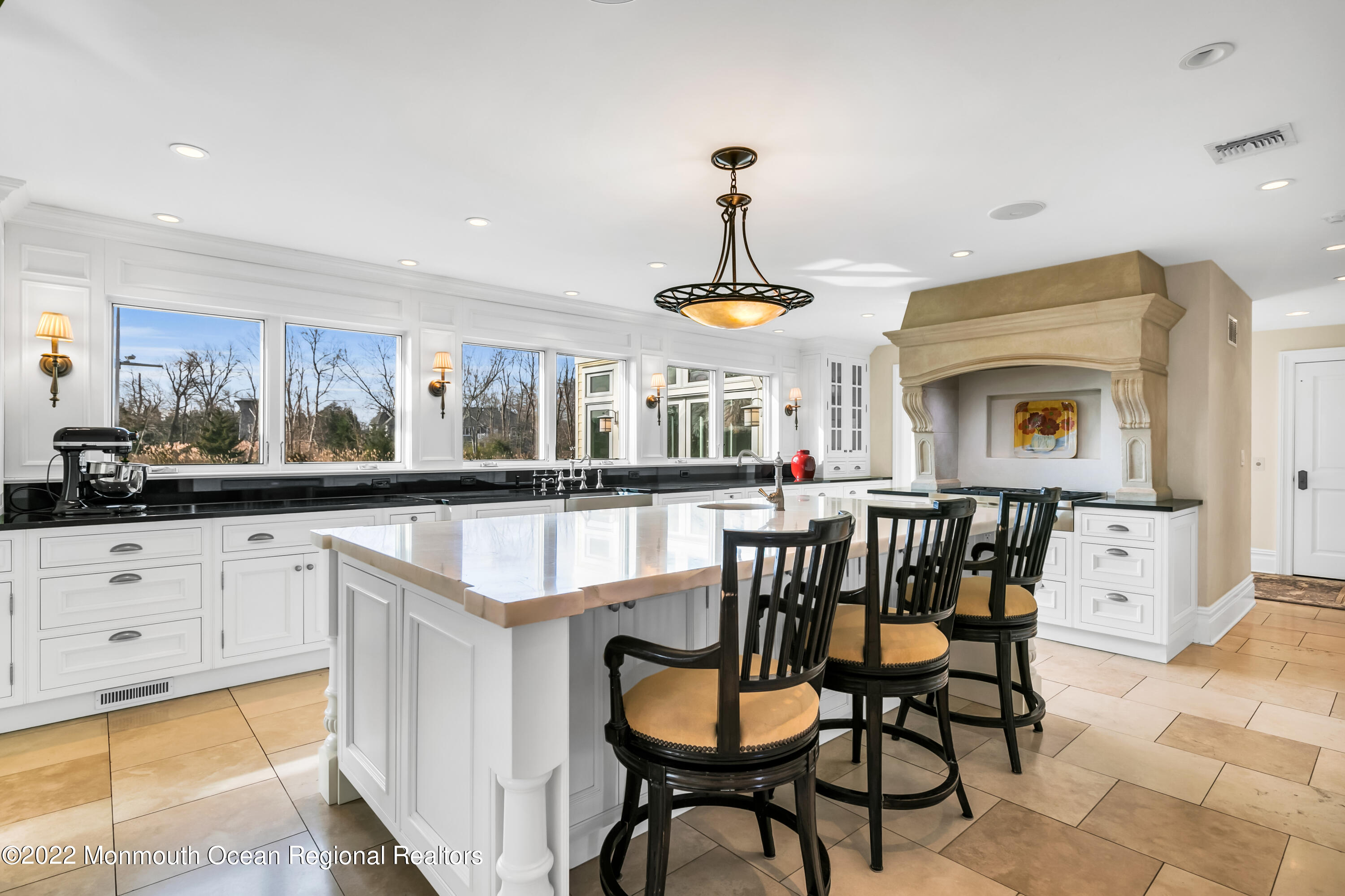 34 Riverside Drive Rumson, NJ 07760 - Photo 11 of 50 34 Riverside Dr Rumson NJ-print-021-015-