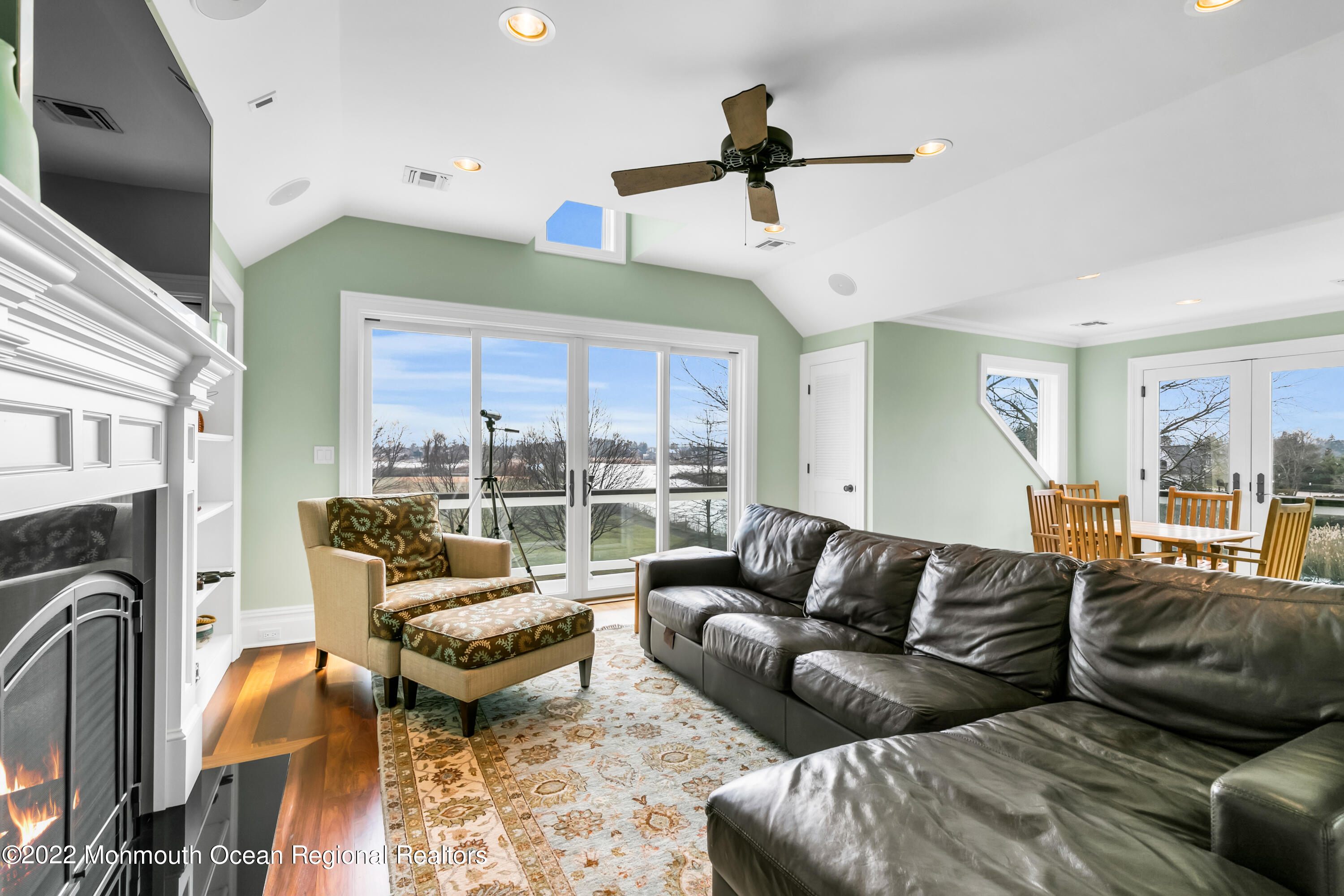 34 Riverside Drive Rumson, NJ 07760 - Photo 37 of 50 34 Riverside Dr Rumson NJ-print-044-066-