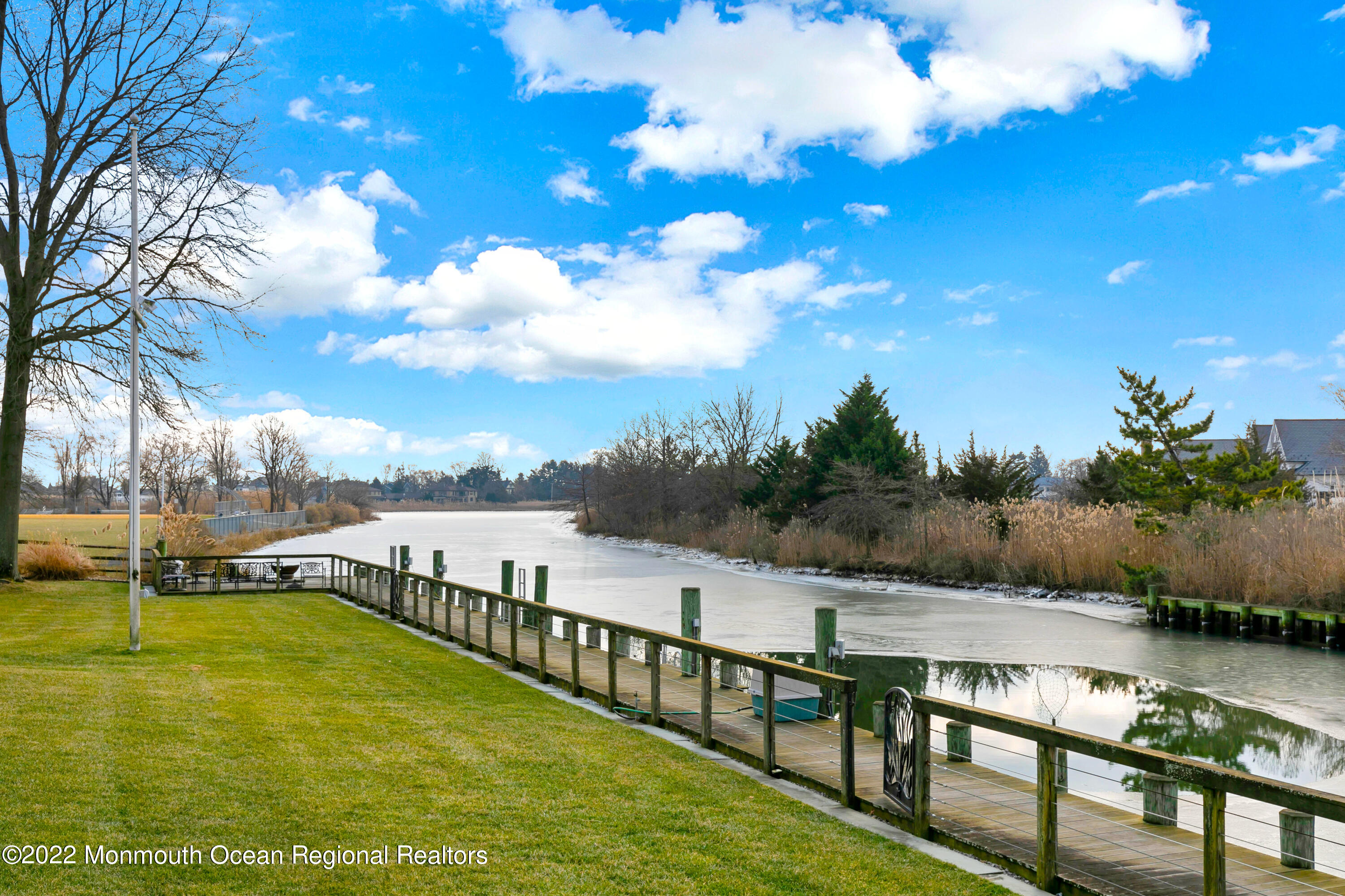 34 Riverside Drive Rumson, NJ 07760 - Photo 6 of 50 34 Riverside Dr Rumson NJ-print-064-068-
