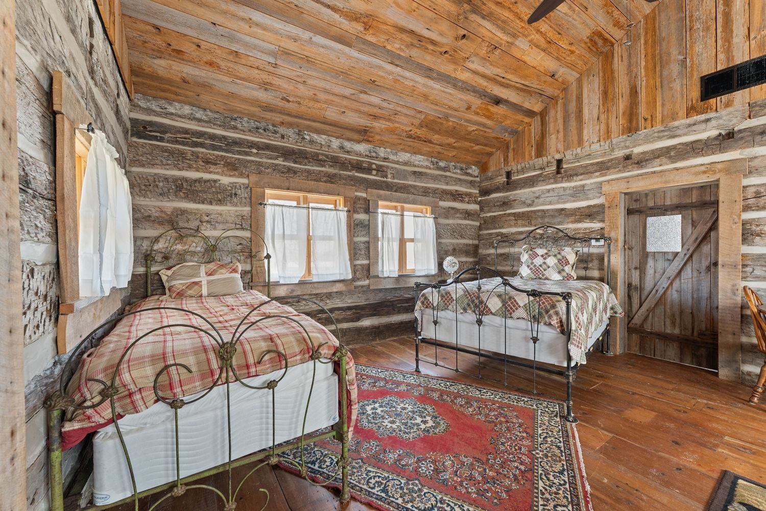 14951 County Road South Cazenovia, WI 53924 - Photo 46 of 70