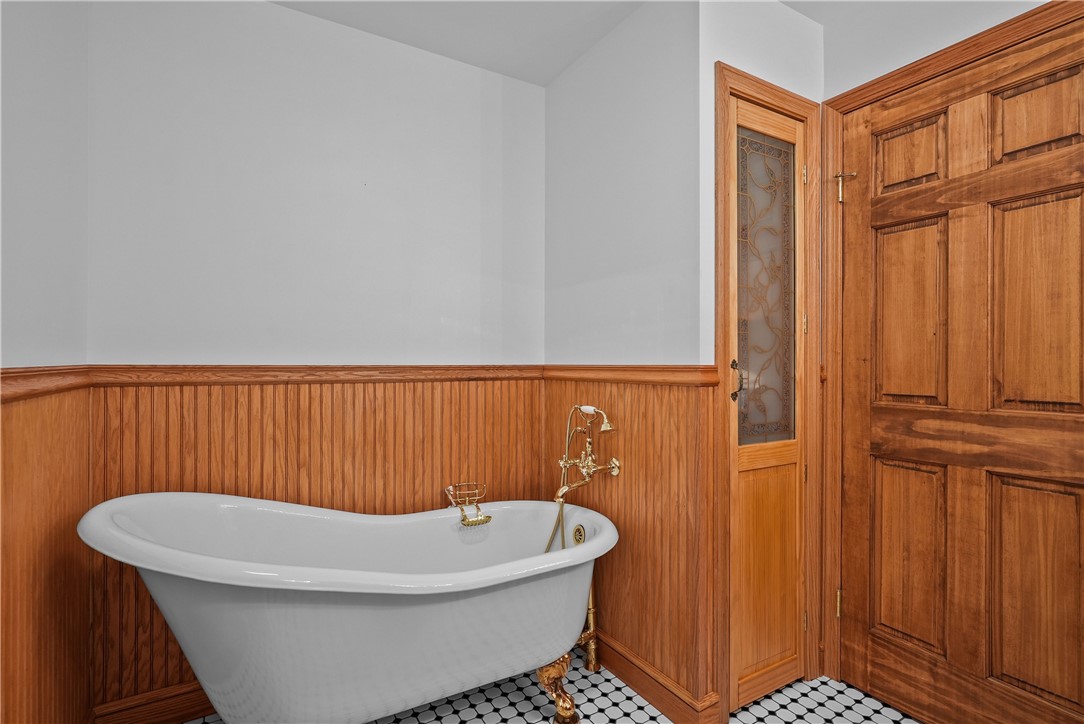 211 Scott Road Cumberland, RI 02864 - Photo 26 of 50