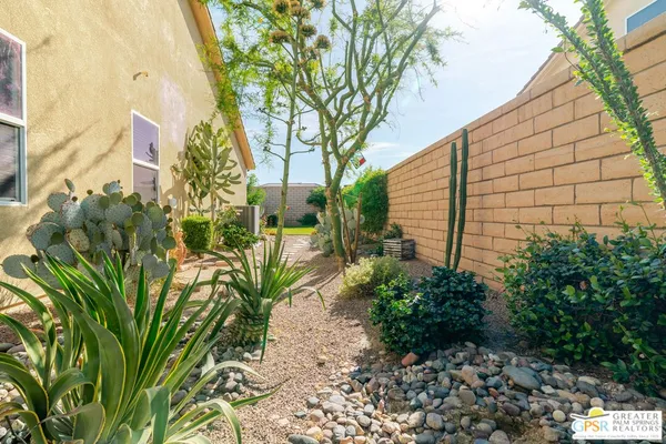 $575,000 | 41098 Hanover Street, Indio, CA 92203