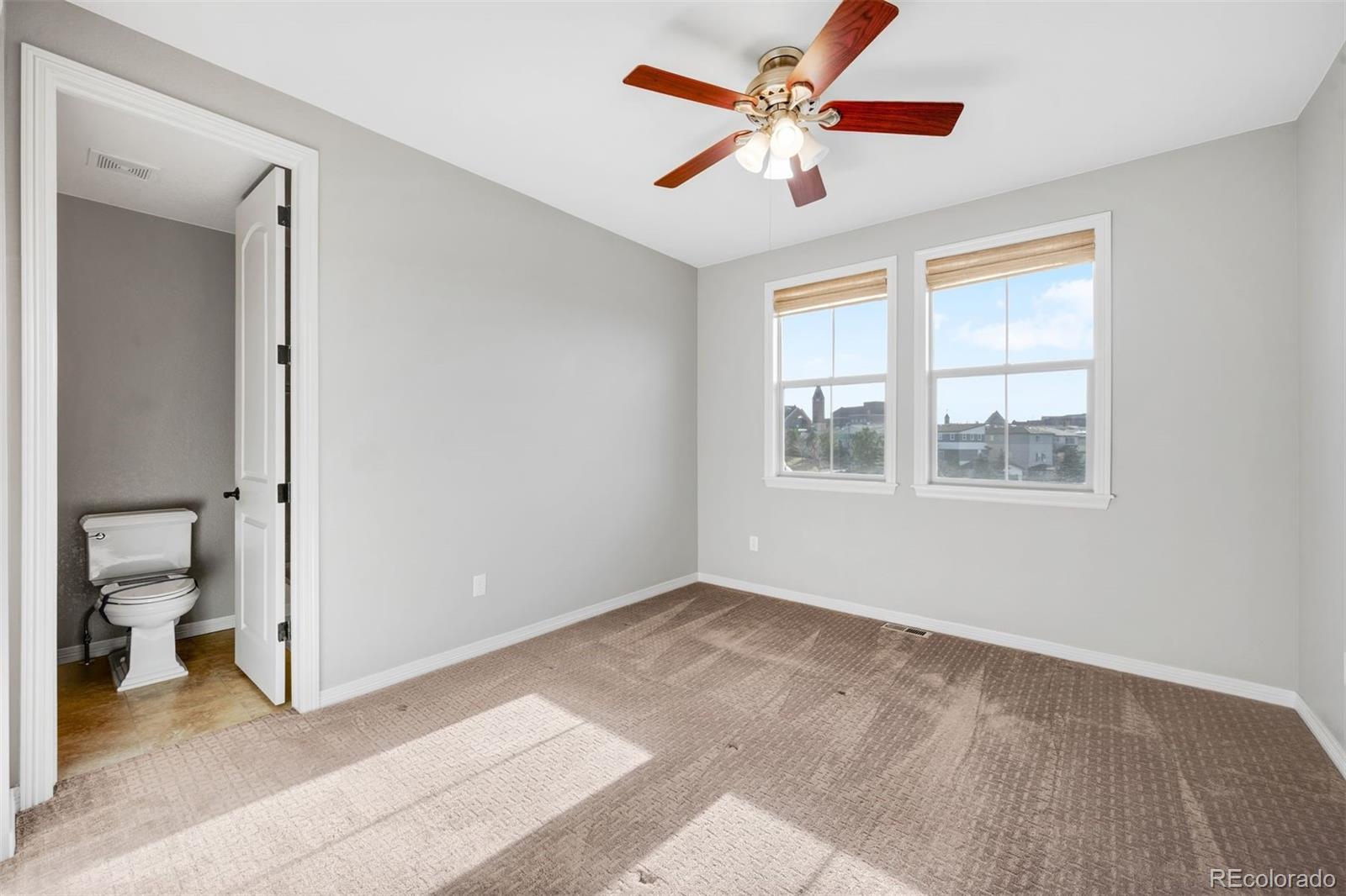 9537 Rosato Court Highlands Ranch, CO 80126 - Photo 18 of 48