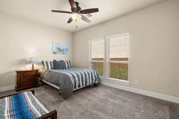 $715,000 | 107 Elk Run Court, Conroe, TX 77384