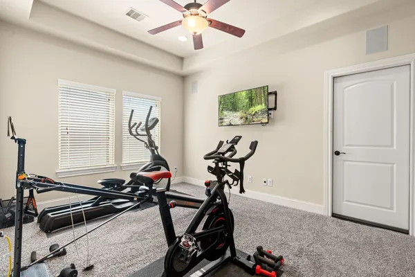 $715,000 | 107 Elk Run Court, Conroe, TX 77384