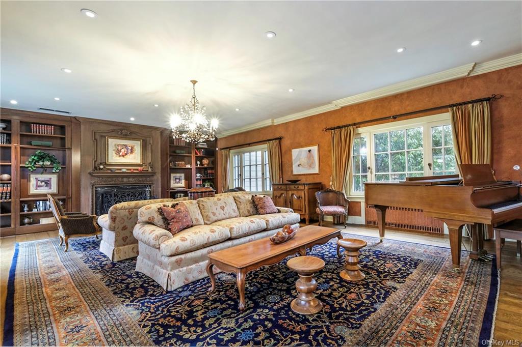 50 Cushman Road, Scarsdale, NY 10583 Compass