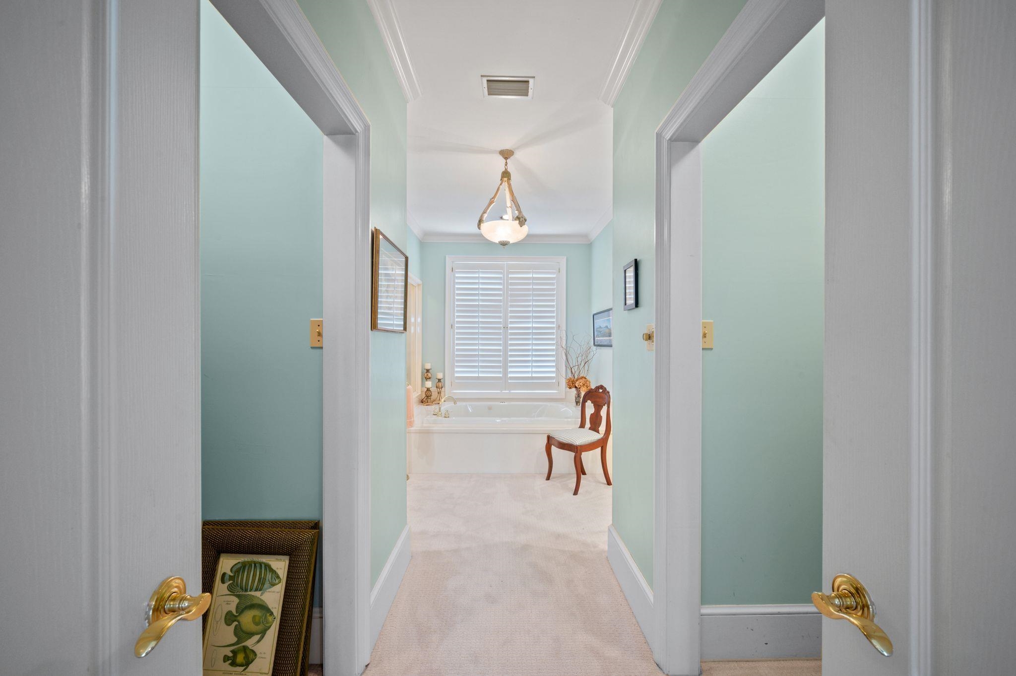 31800 River Road Orange Beach, AL 36561 - Photo 26 of 69 Hallway